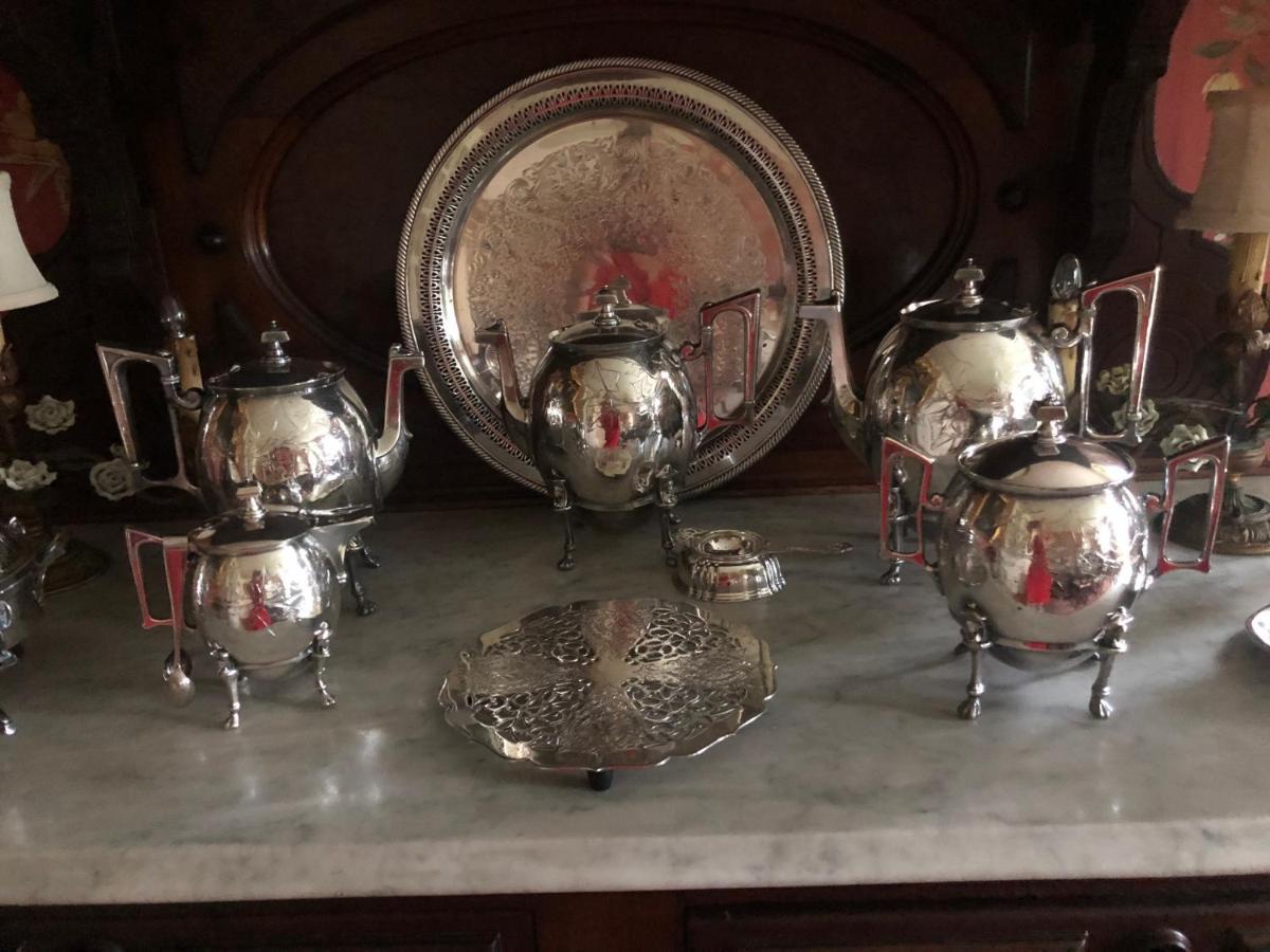 Silvershell Inn Marion Екстериор снимка